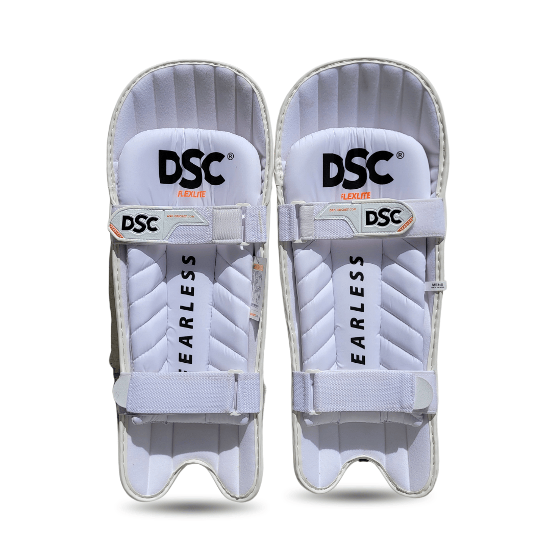 DSC Batting Leg Guard – Soft inner lining with adjustable Velcro straps for secure fit.