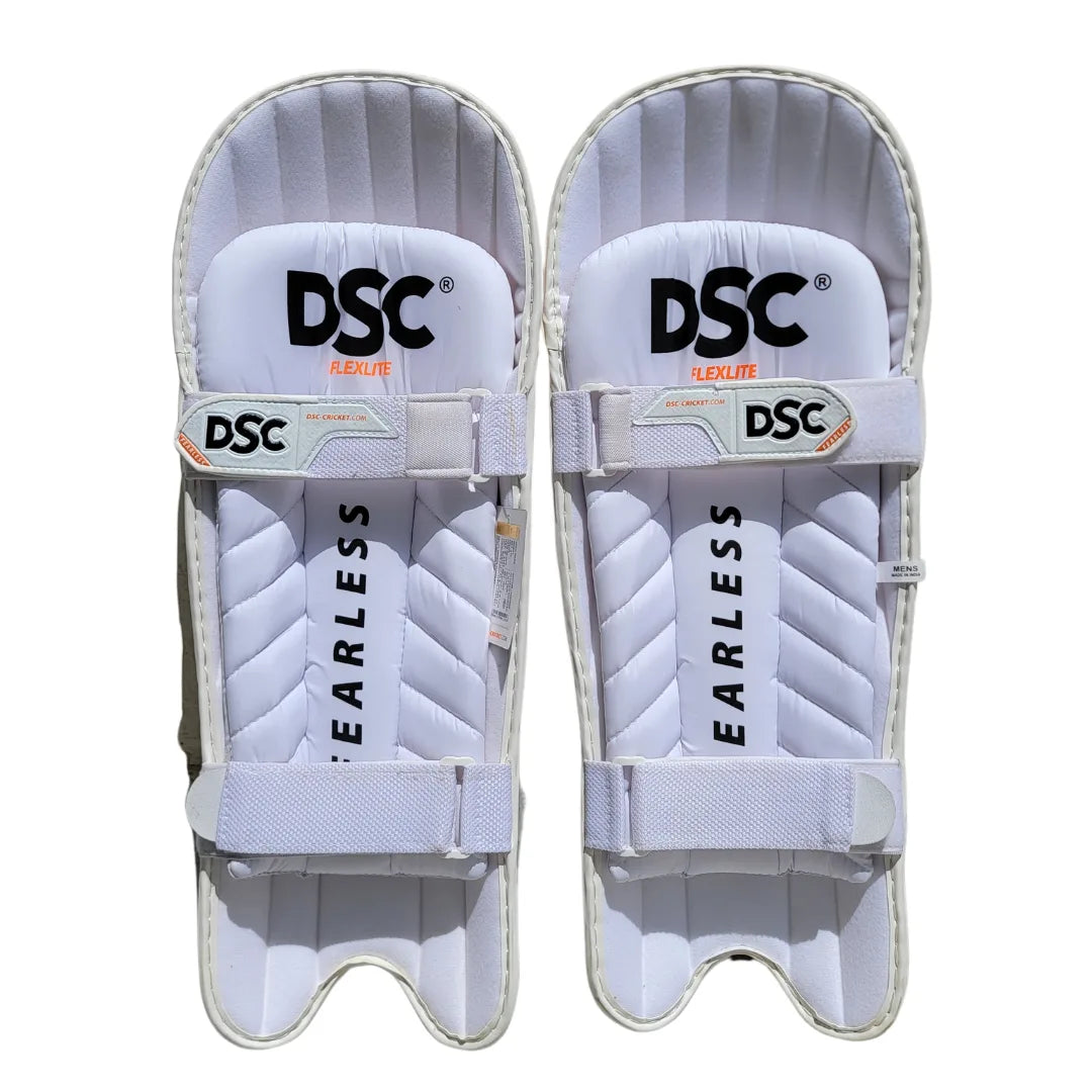 DSC Flex Lite Moulded Batting Leg Guard (White)