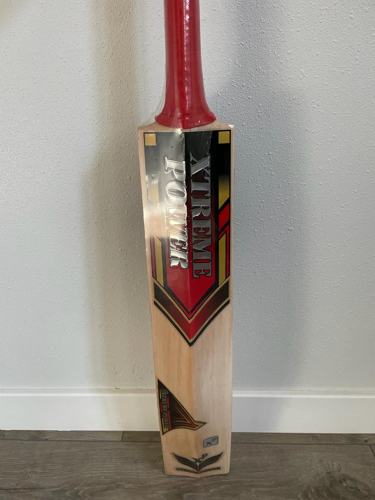 XP XSurge English Willow top grade 3 Cricket Bat (Leather Ball)