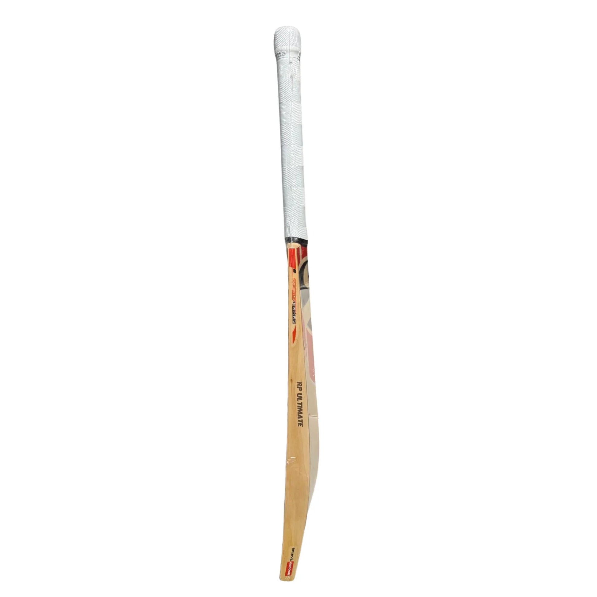 SG RP ULTIMATE English Willow Bat