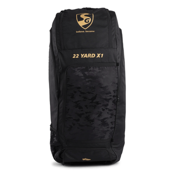 SG 22 Yard X1 Cricket Kit Bag – Durable back panel with reinforced stitching and padded support for comfort.