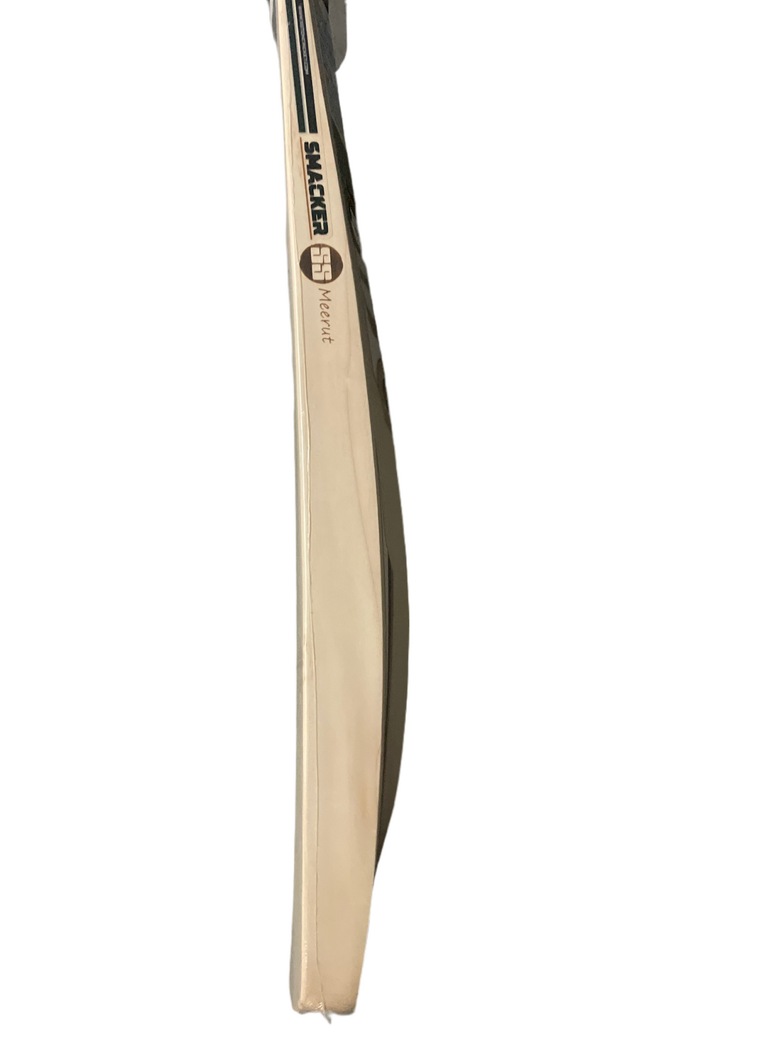SS Smacker Signature Cricket Bat with maximum playing area, providing the largest hitting zone for consistent and powerful shots.
