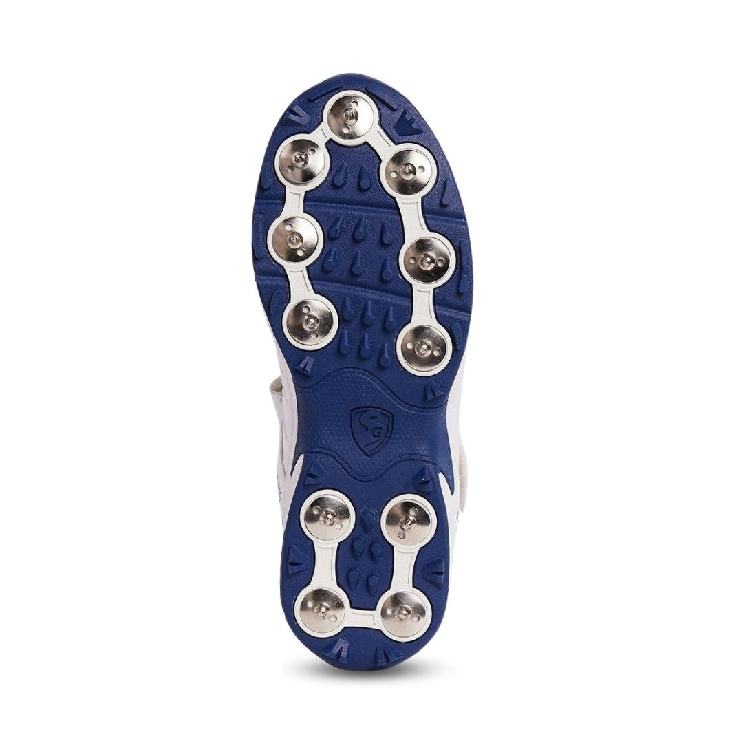 SG Sierra 2.0 Cricket Shoes with metal spikes