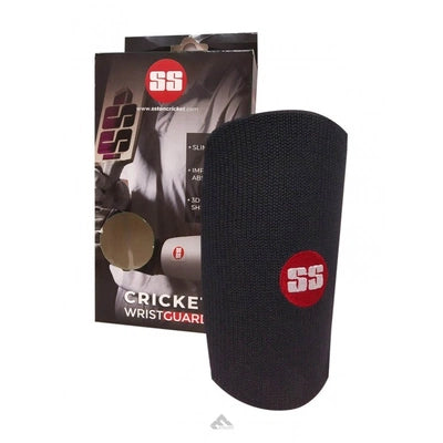 Universal Fit: Suitable for both right- and left-handed players, offering versatile protection