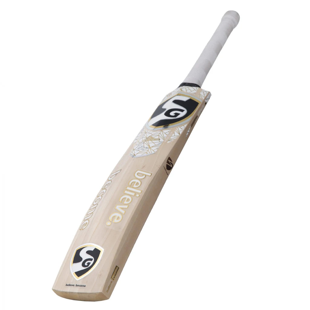 Full Size Length: A full-length view of the cricket bat (85.7 cm), designed for adult players seeking a professional-grade tool.